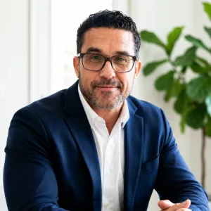 Shanon Davis, CEO and Founder of American Alternative Assets